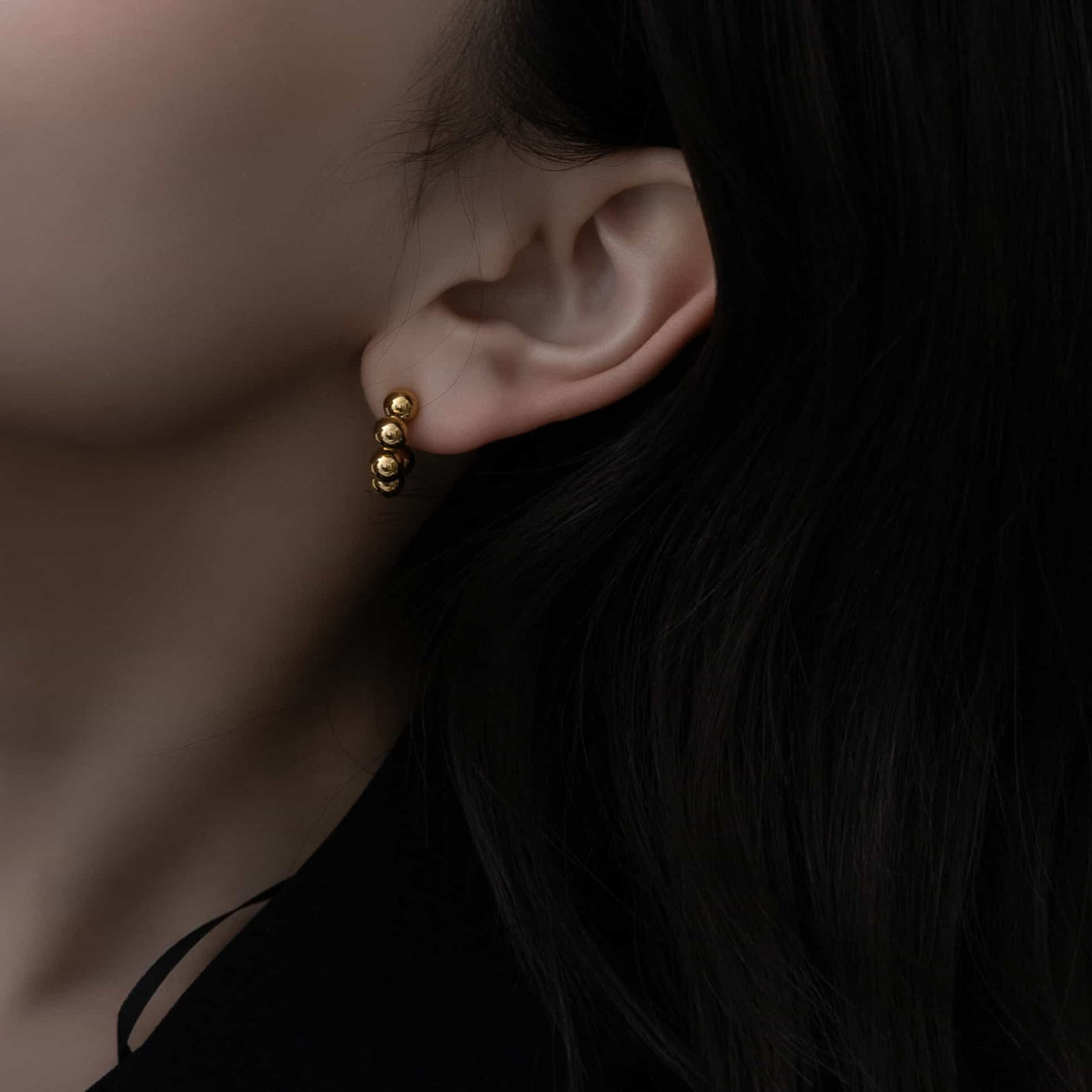 ball hoop earrings p54