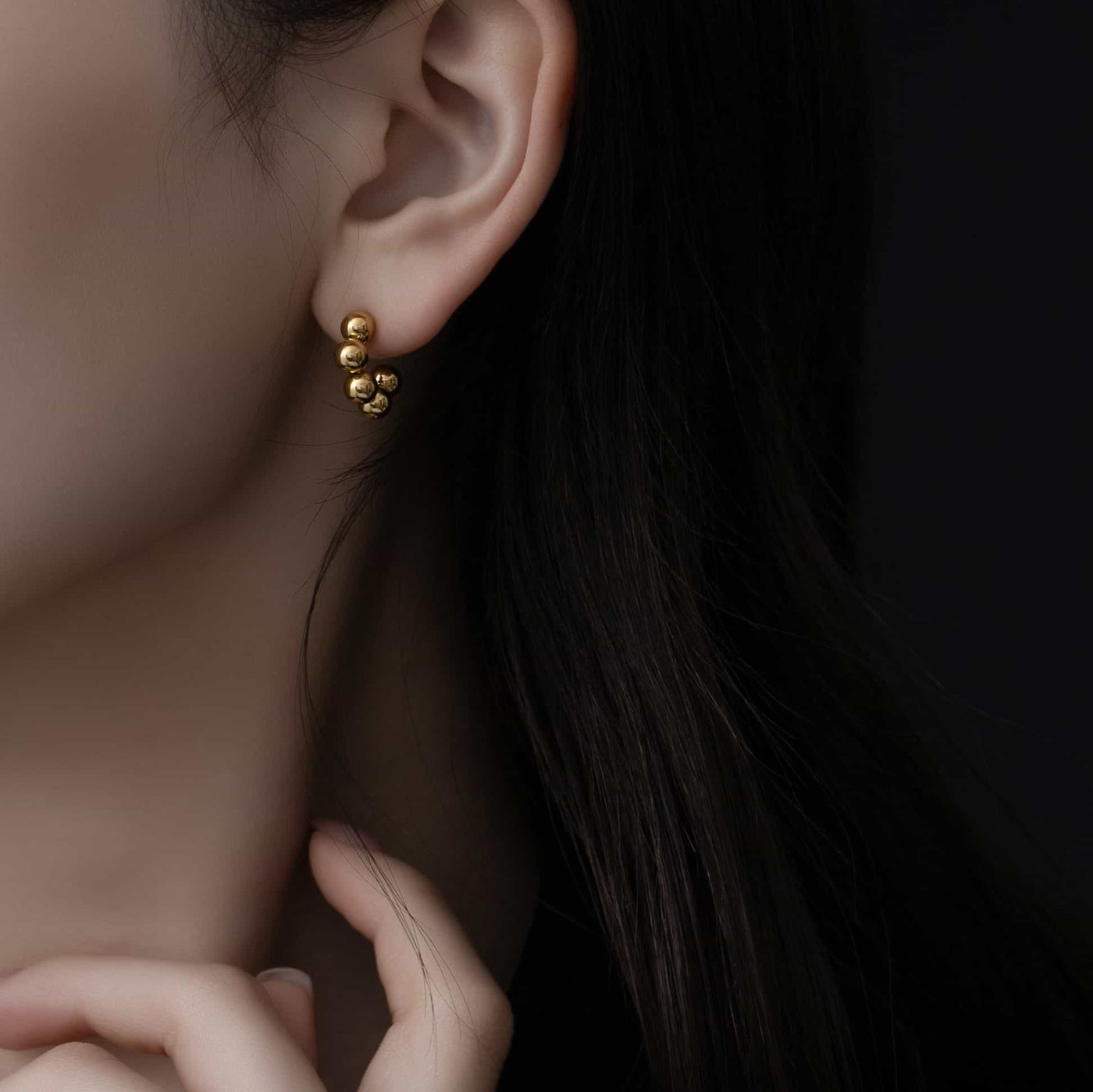 ball hoop earrings p54