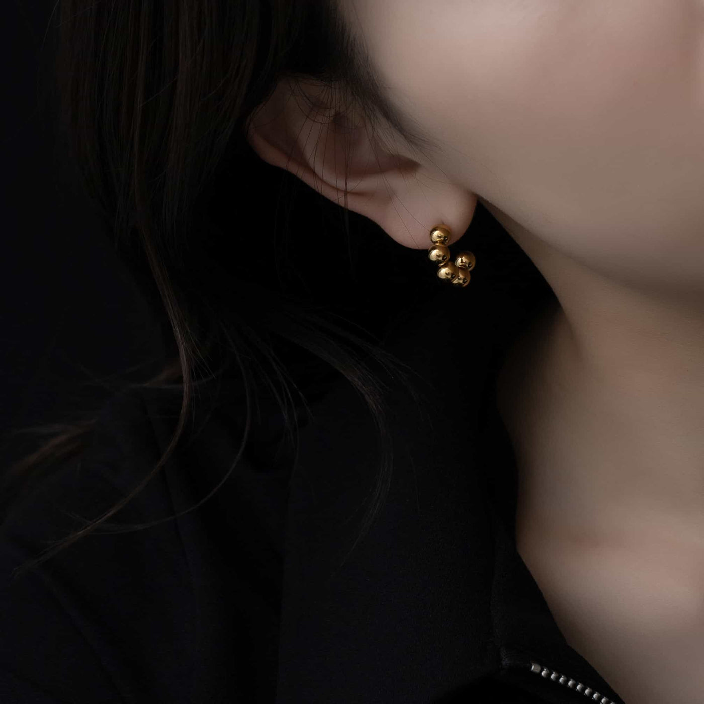 ball hoop earrings p54