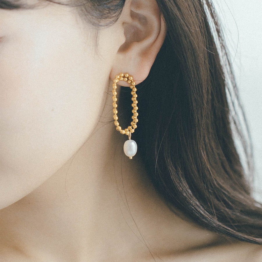 pearl chain earrings p57