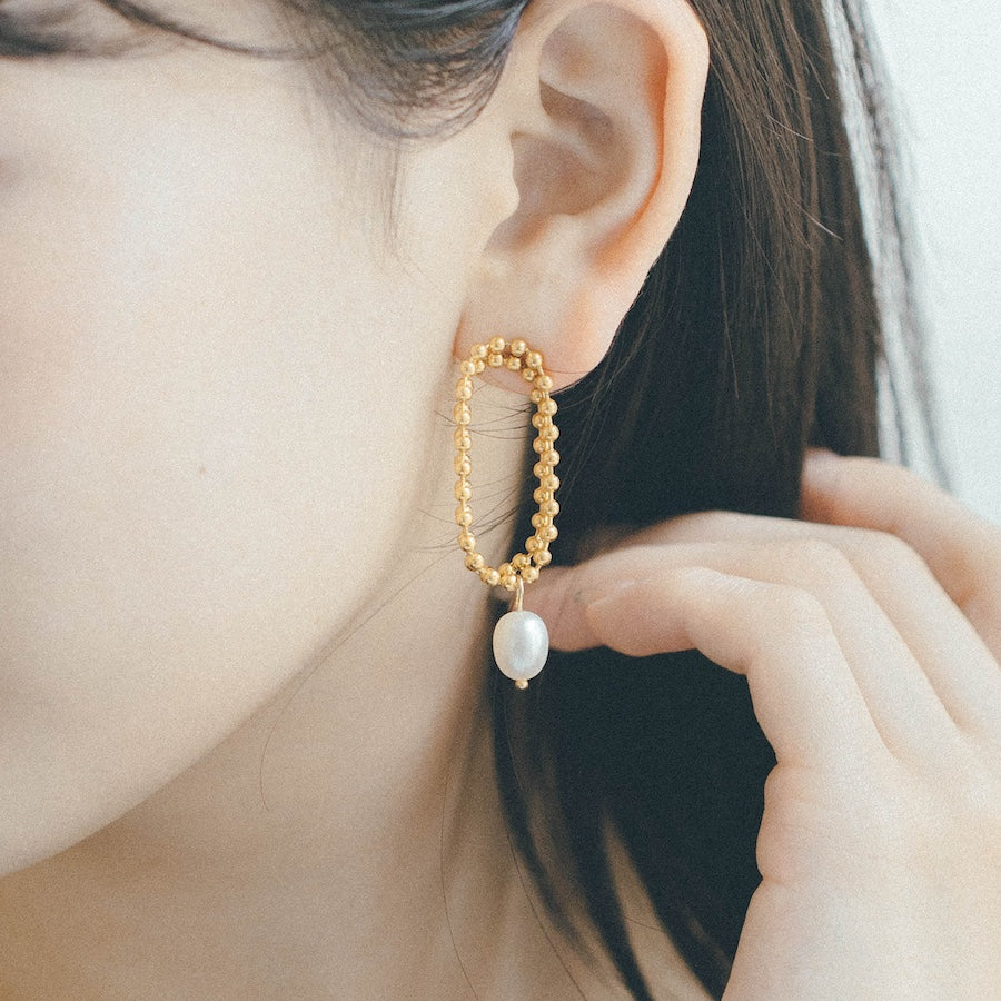 pearl chain earrings p57