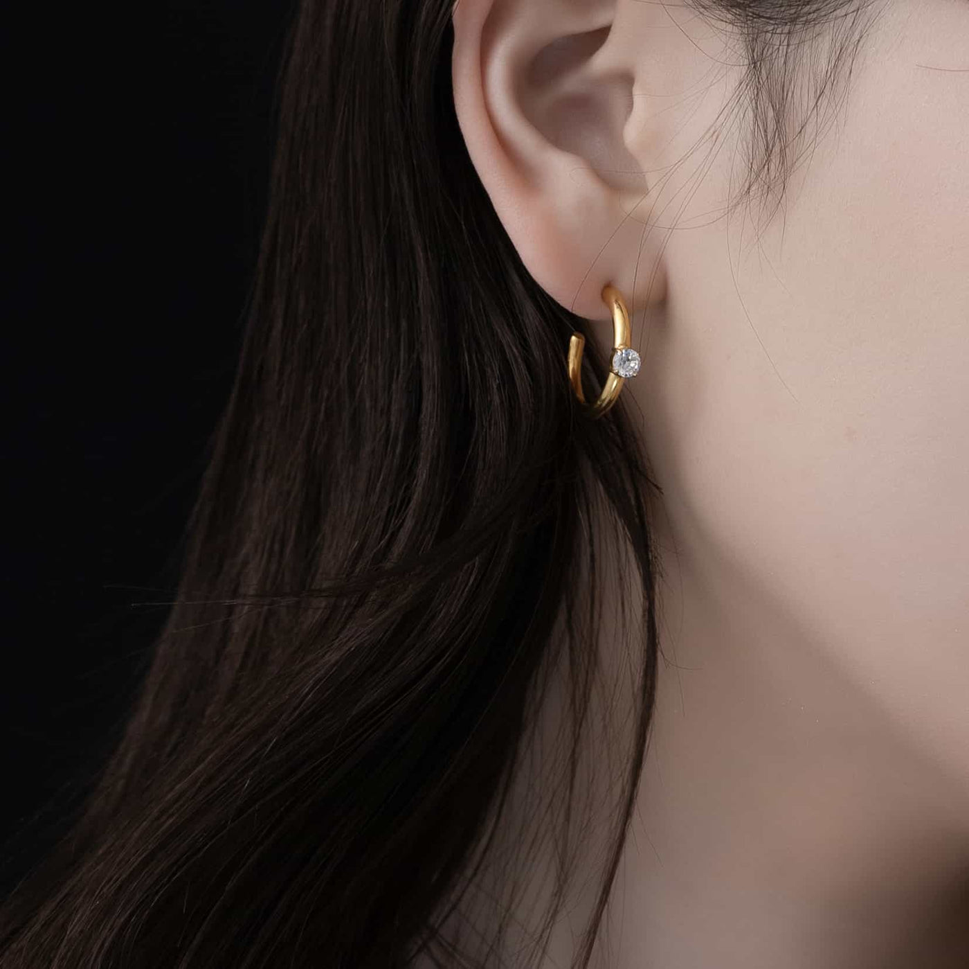 Zirconia hoop earrings p30