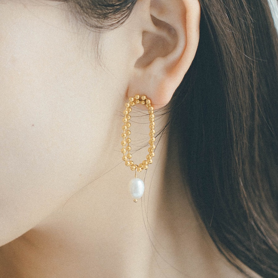 pearl chain earrings p57