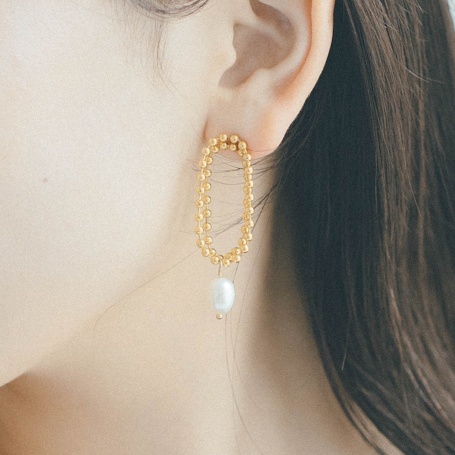 pearl chain earrings p57