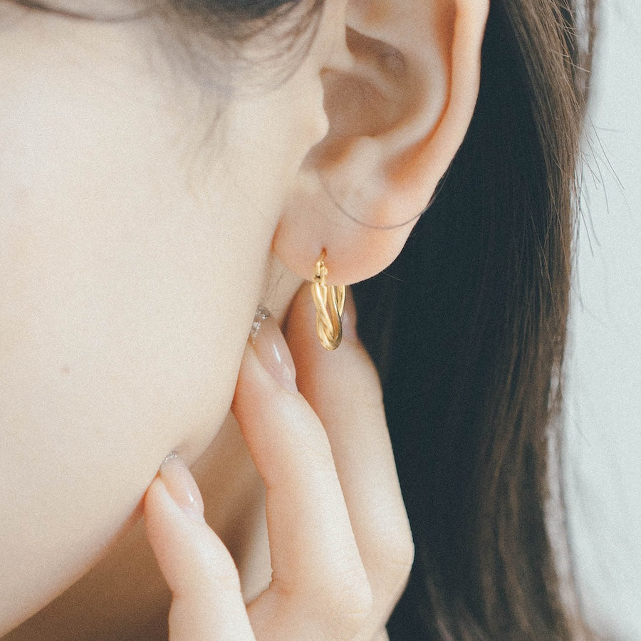 twisted hoop earrings p5
