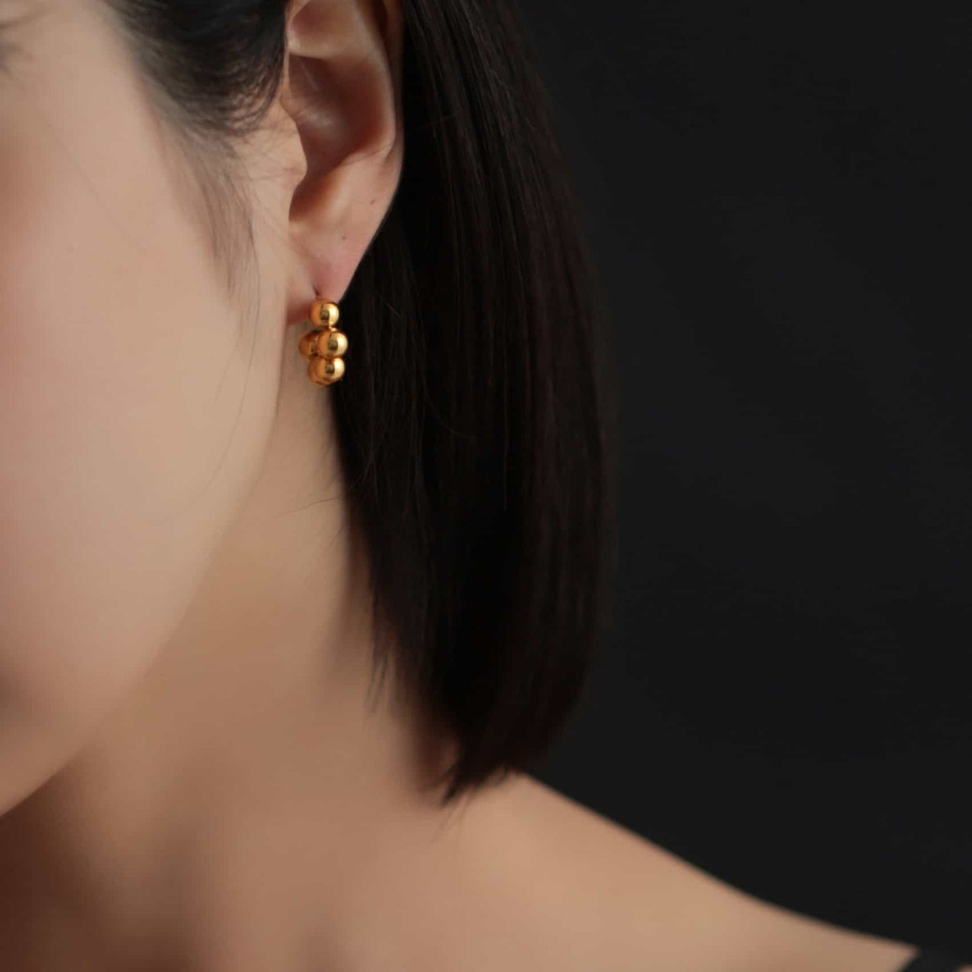 ball hoop earrings p54