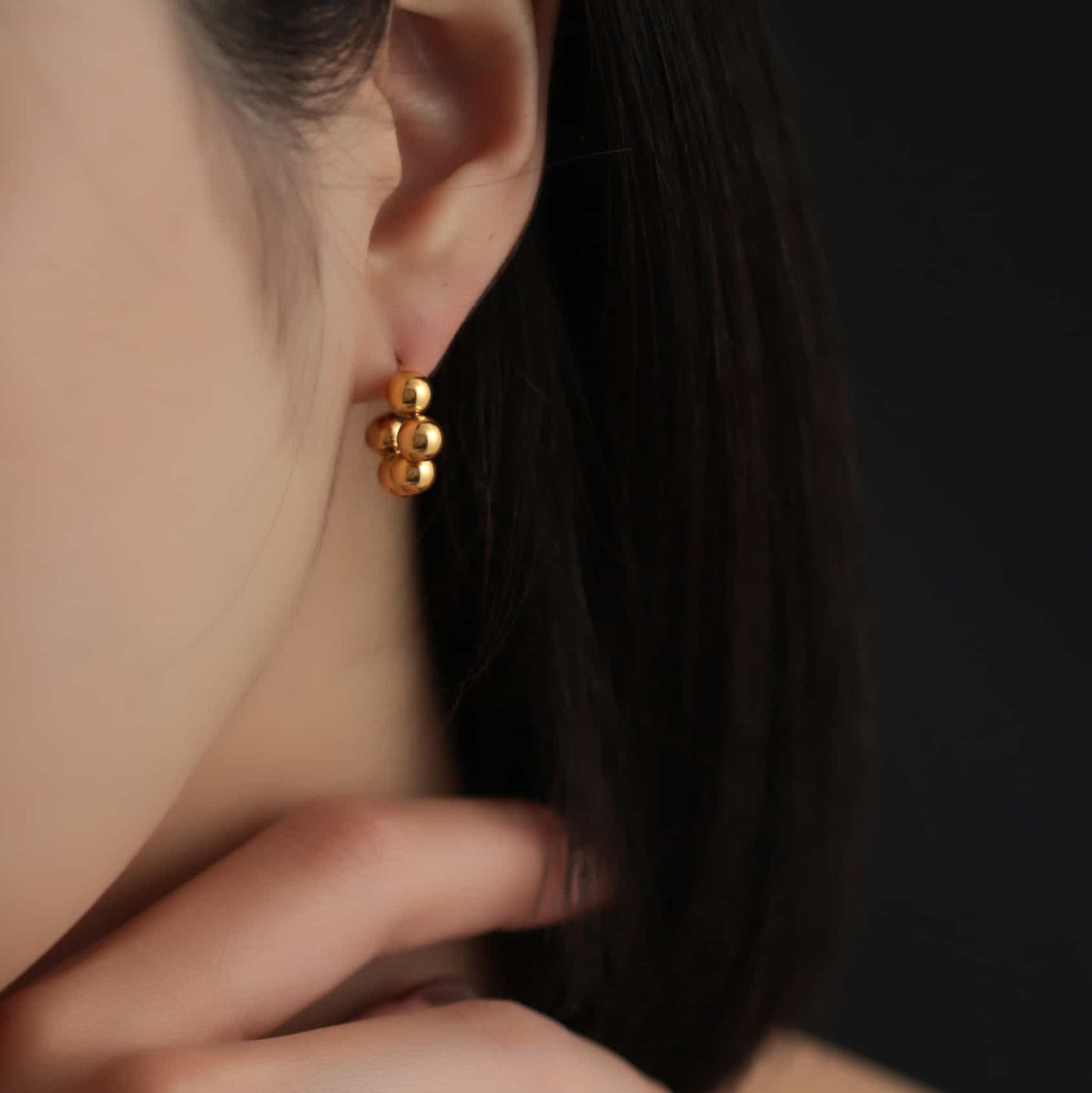 ball hoop earrings p54