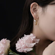 pearl earrings p53