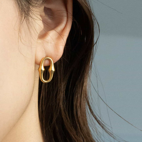 anchor earrings p98