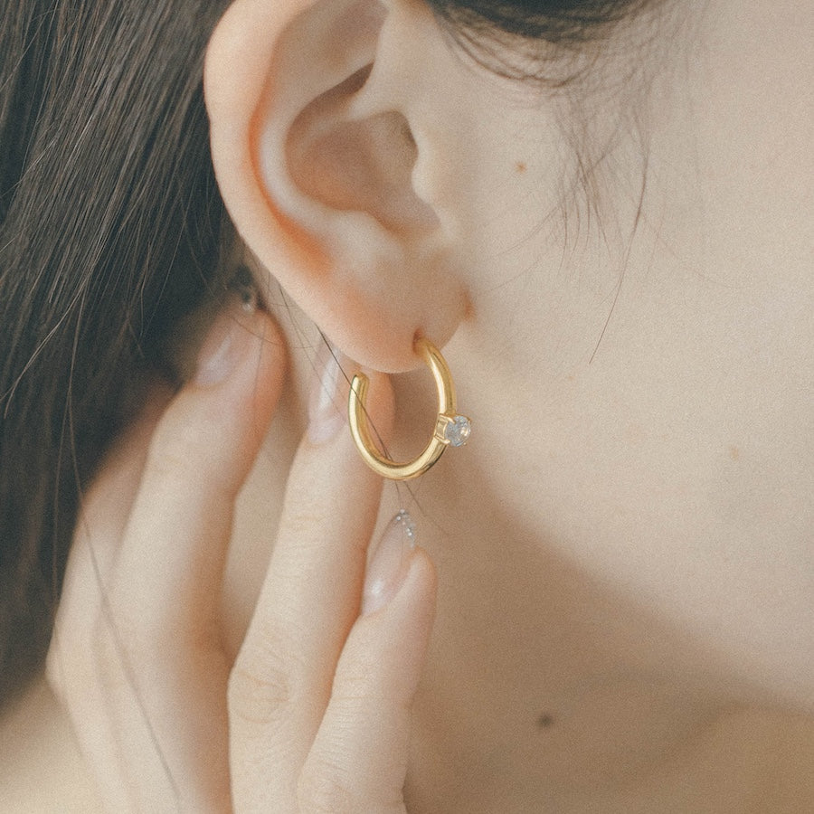 Zirconia hoop earrings p30