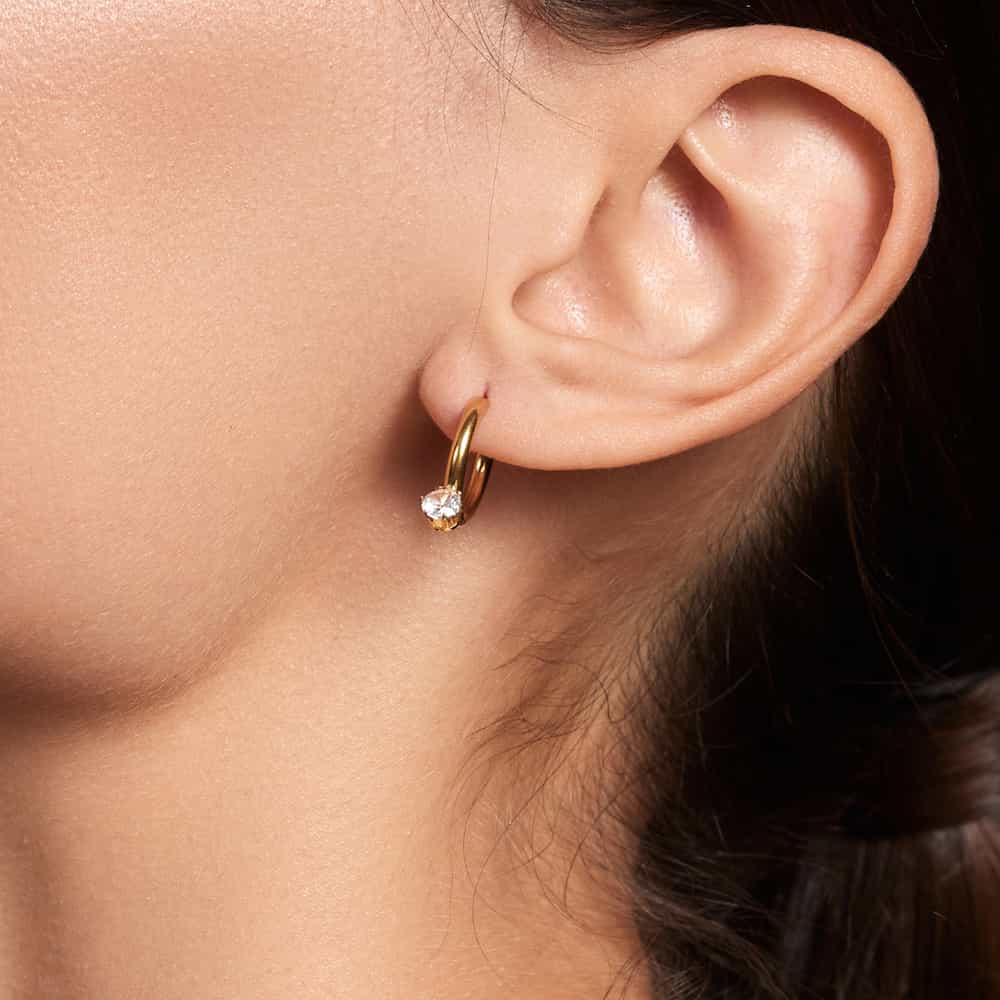 Zirconia hoop earrings p28