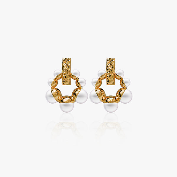 パール ピアス p134