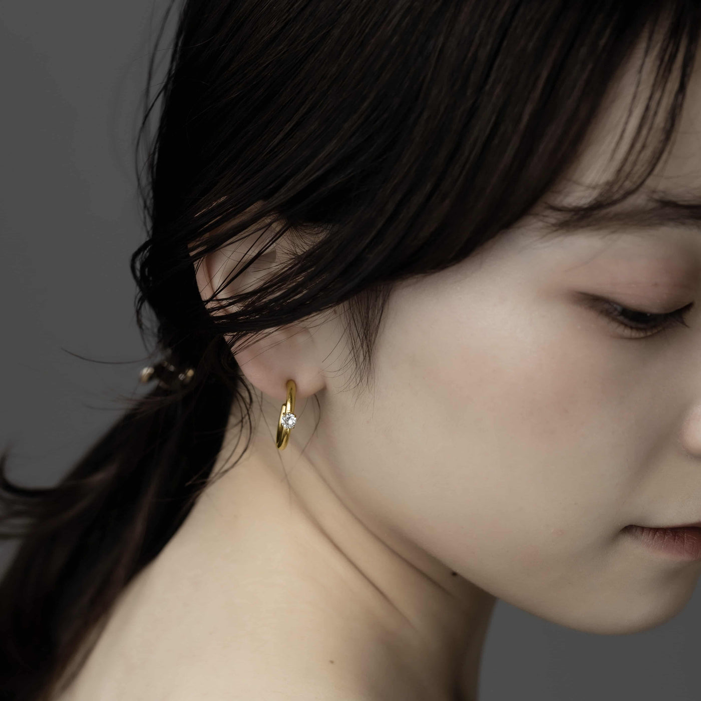 Zirconia hoop earrings p30