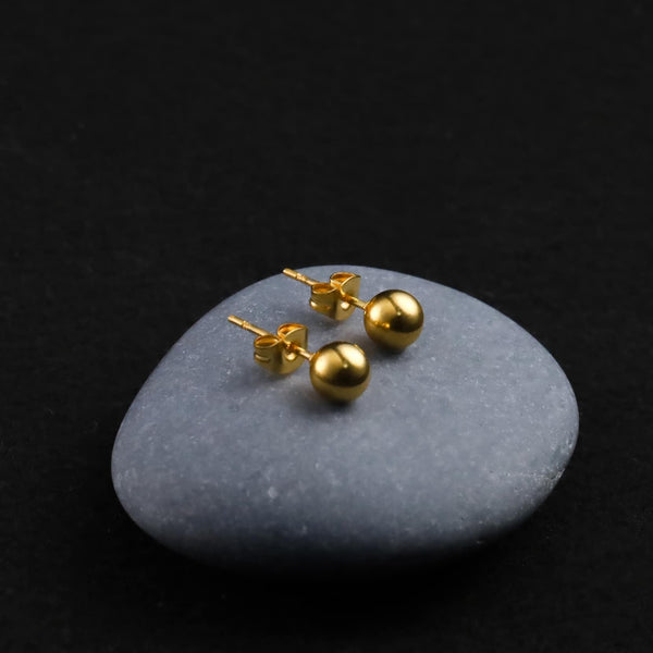 ボール ピアス p42