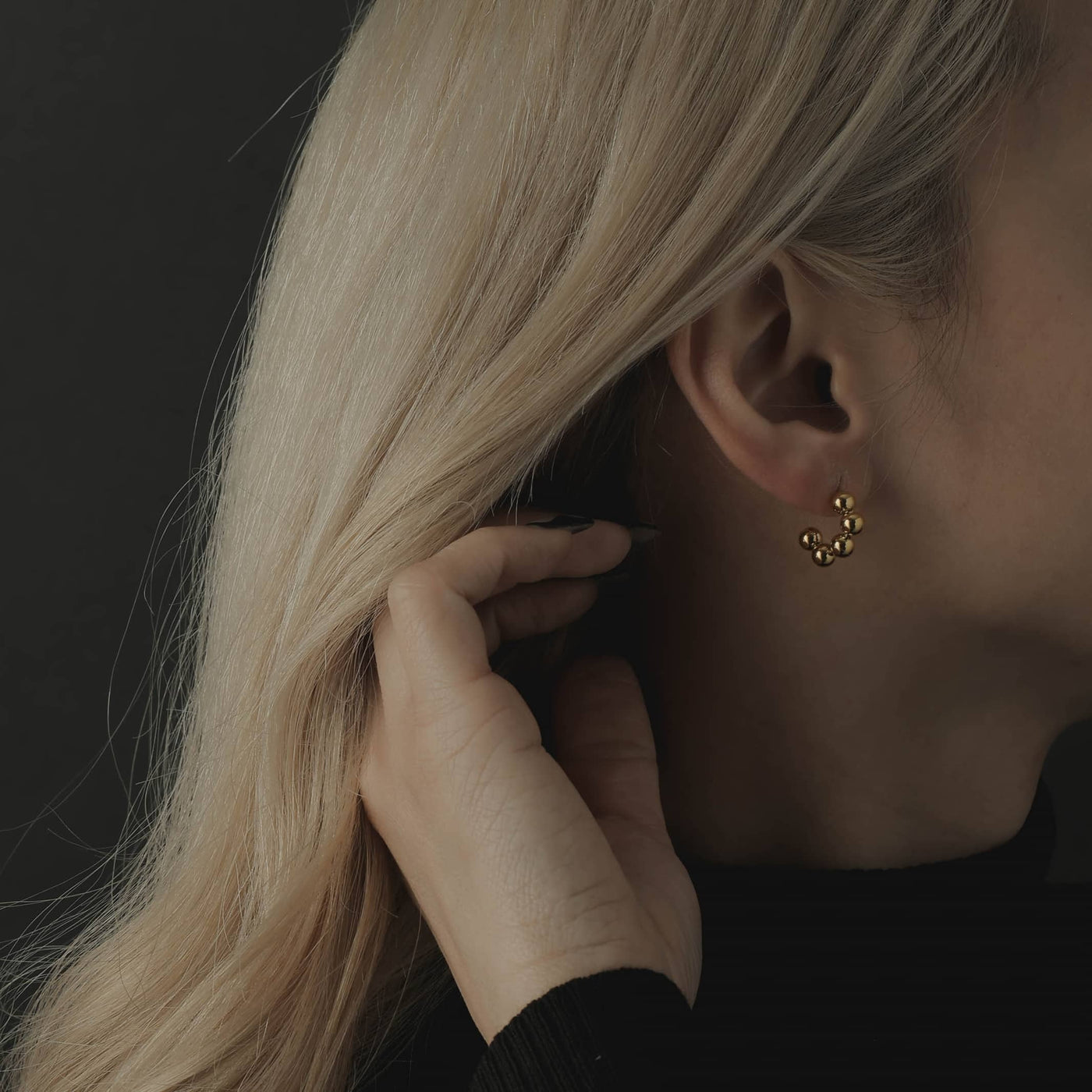 ball hoop earrings p54