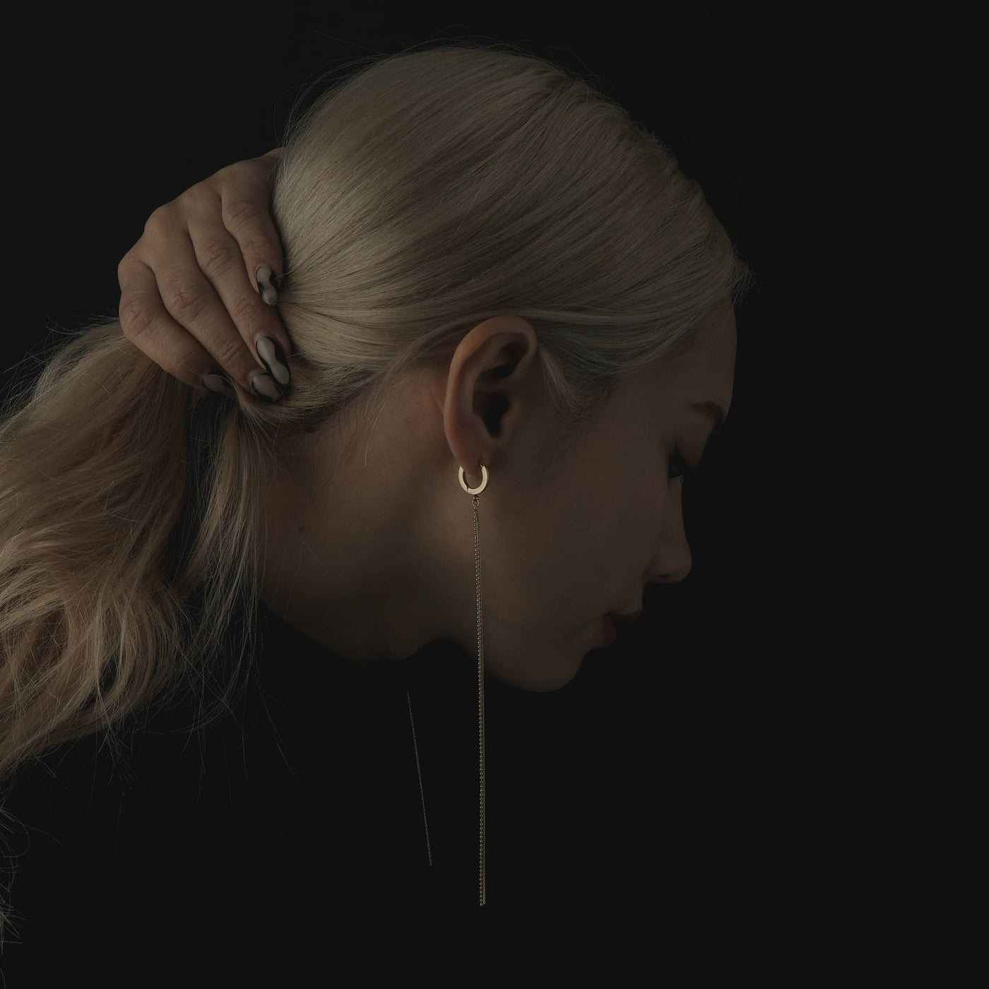 long chain earrings p56