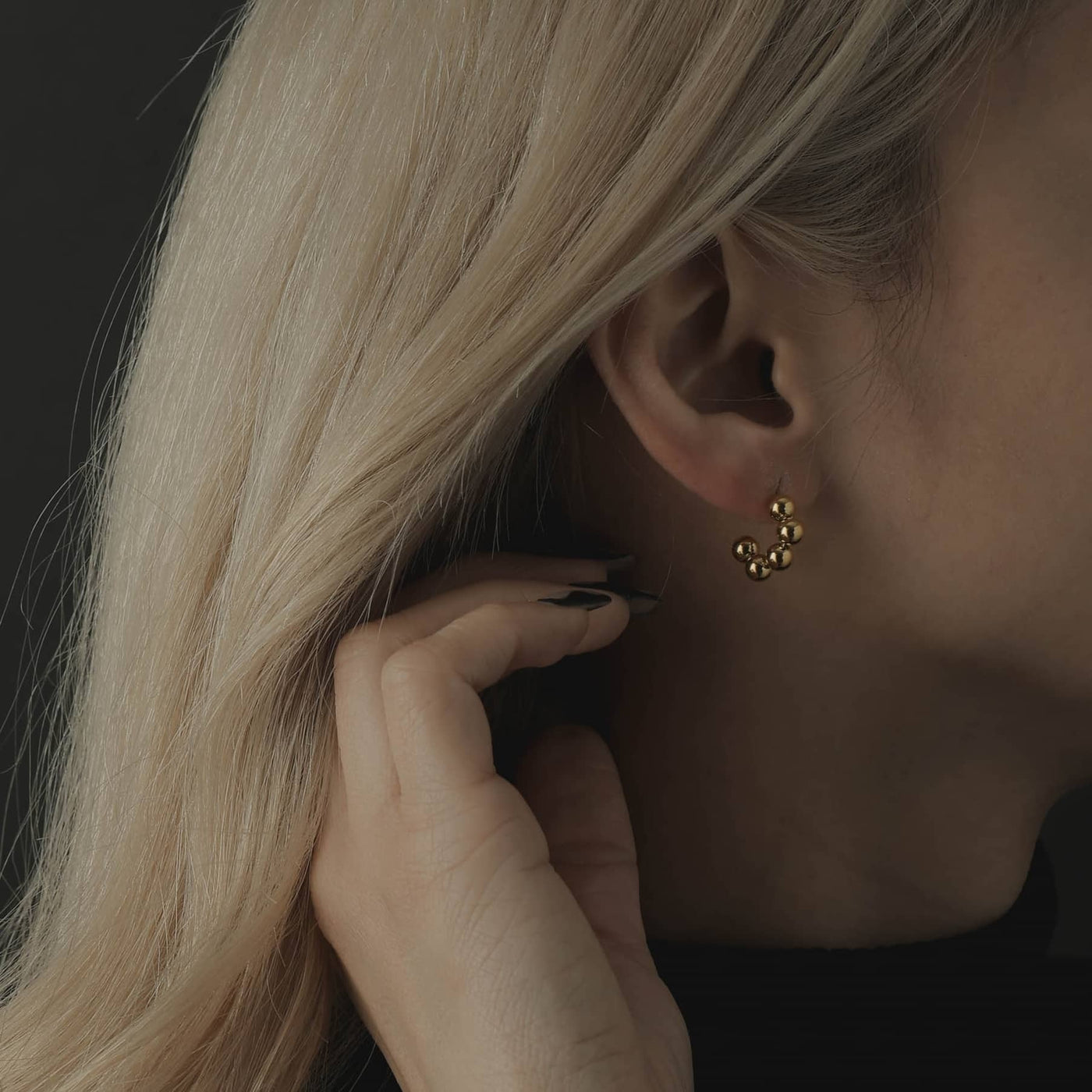 ball hoop earrings p54