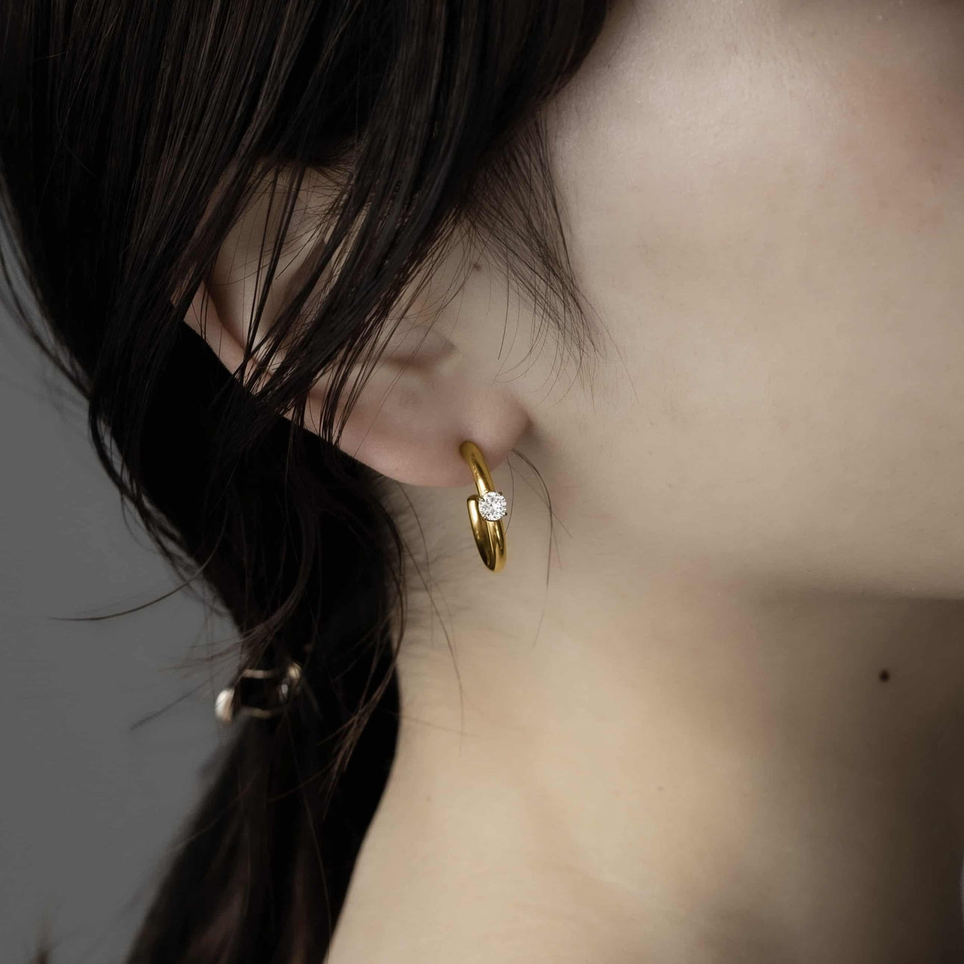 Zirconia hoop earrings p30